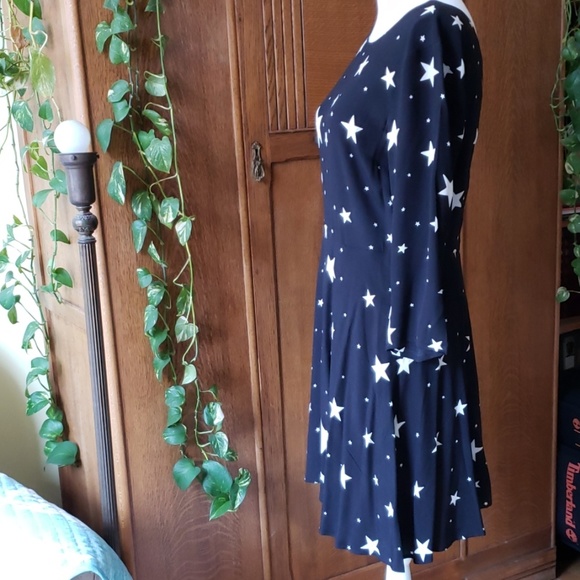 NWT Adorable GAP Dress - Picture 3 of 5
